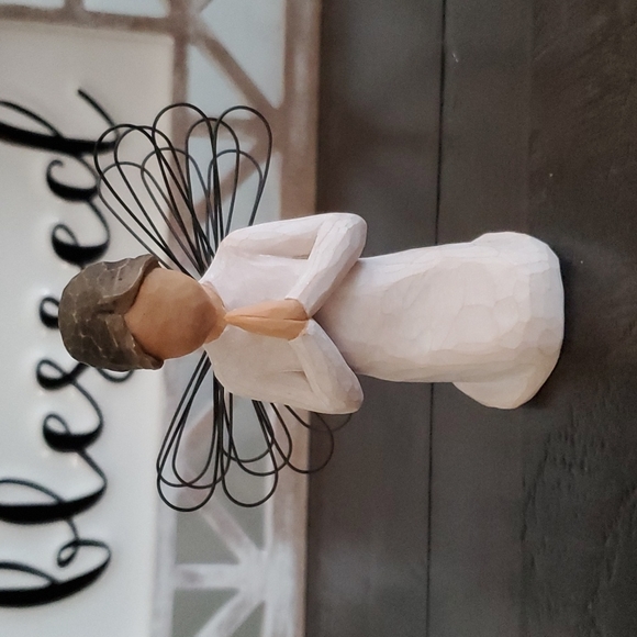 Willow Tree Angel of Prayer